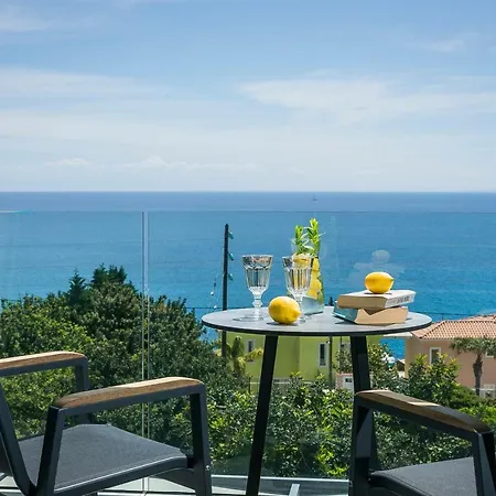 Villa Blue Sea *